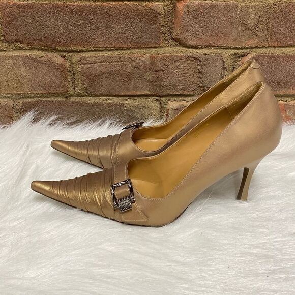 Bakers Gold Leather Josie Pointed Toe Heel Size 7 - Picture 3 of 10